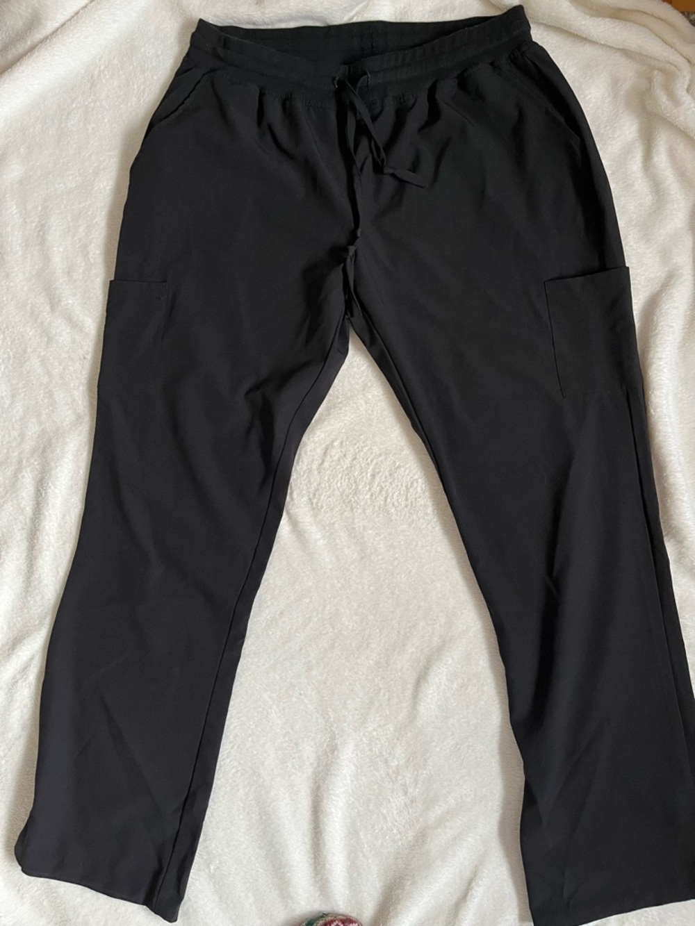 Women’s Black Drawstring Cargo Lounge Pants